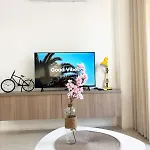 Paceville Glow 7 *