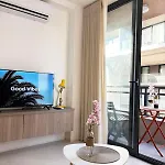 Paceville Glow 7 * Saint Julian's