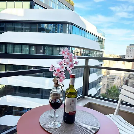 Paceville Glow Three Апартаменты Сент Джулианс