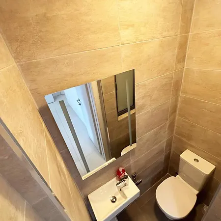 Paceville Glow Three Апартаменты Сент Джулианс