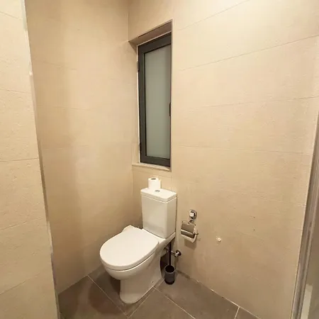 Paceville Glow Three * Сент Джулианс